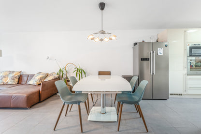 ERFOLGREICH VERMITTELT - Modernes Reihenmittelhaus mit Garten in Stuttgart-Stammheim