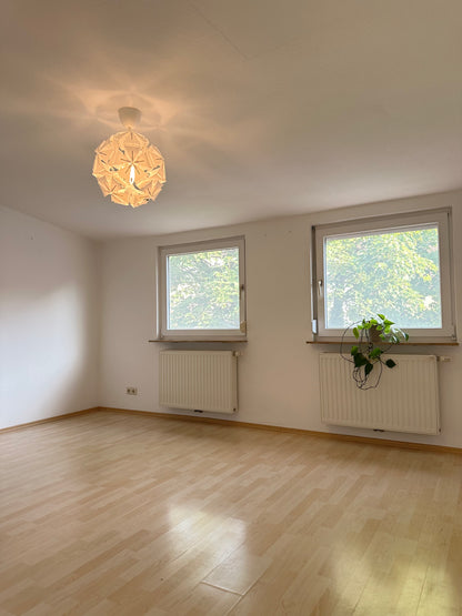 ERFOLGREICH VERMIETET - Dachgeschosswohnung mit Traumblick – Stuttgart-Ost